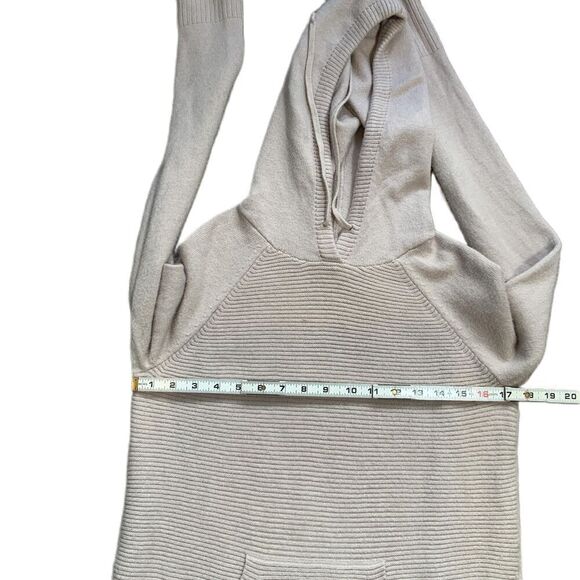 Sonoma Beige Long Sleeve Front Pocket Ribbed Hem Cottagecore Hooded Sweater Med - Picture 8 of 14